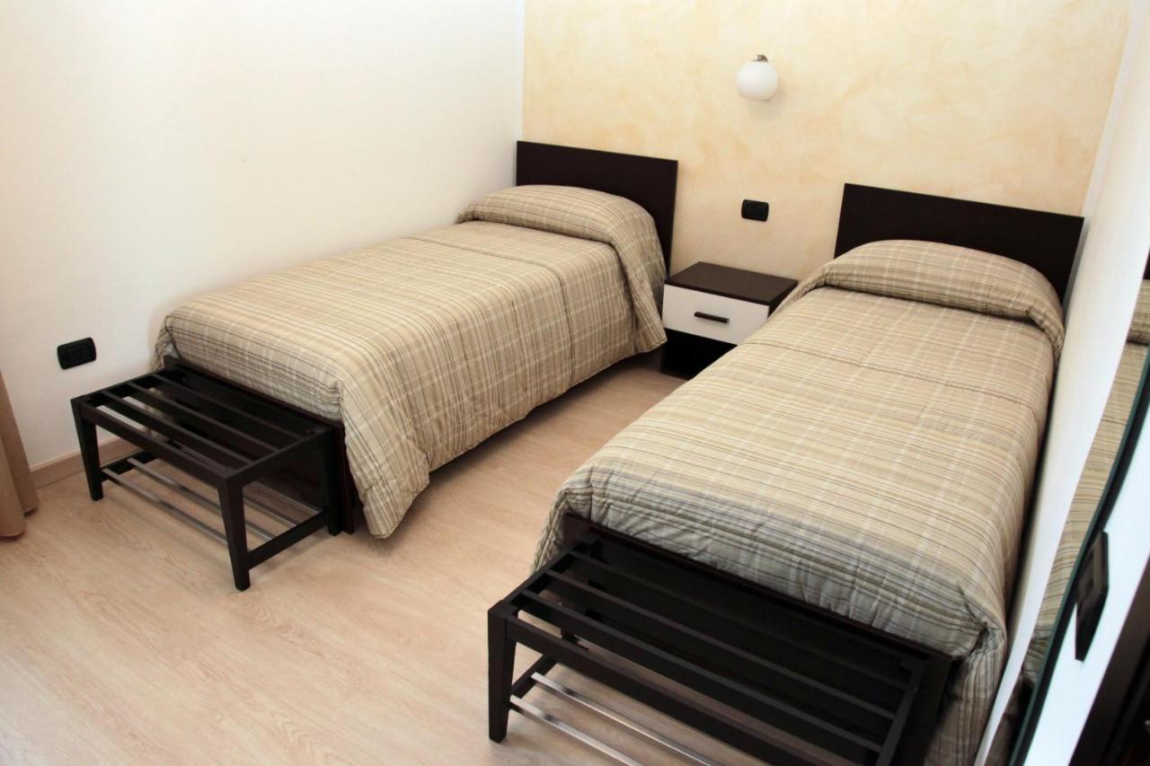 Room And Breakfast Luciana Sant'Elia A Pianisi Exterior photo
