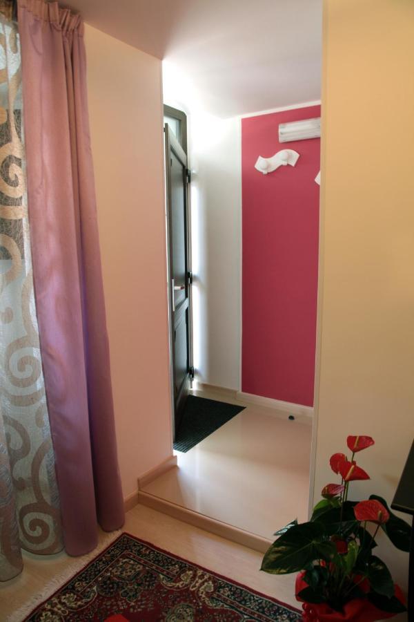 Room And Breakfast Luciana Sant'Elia A Pianisi Exterior photo