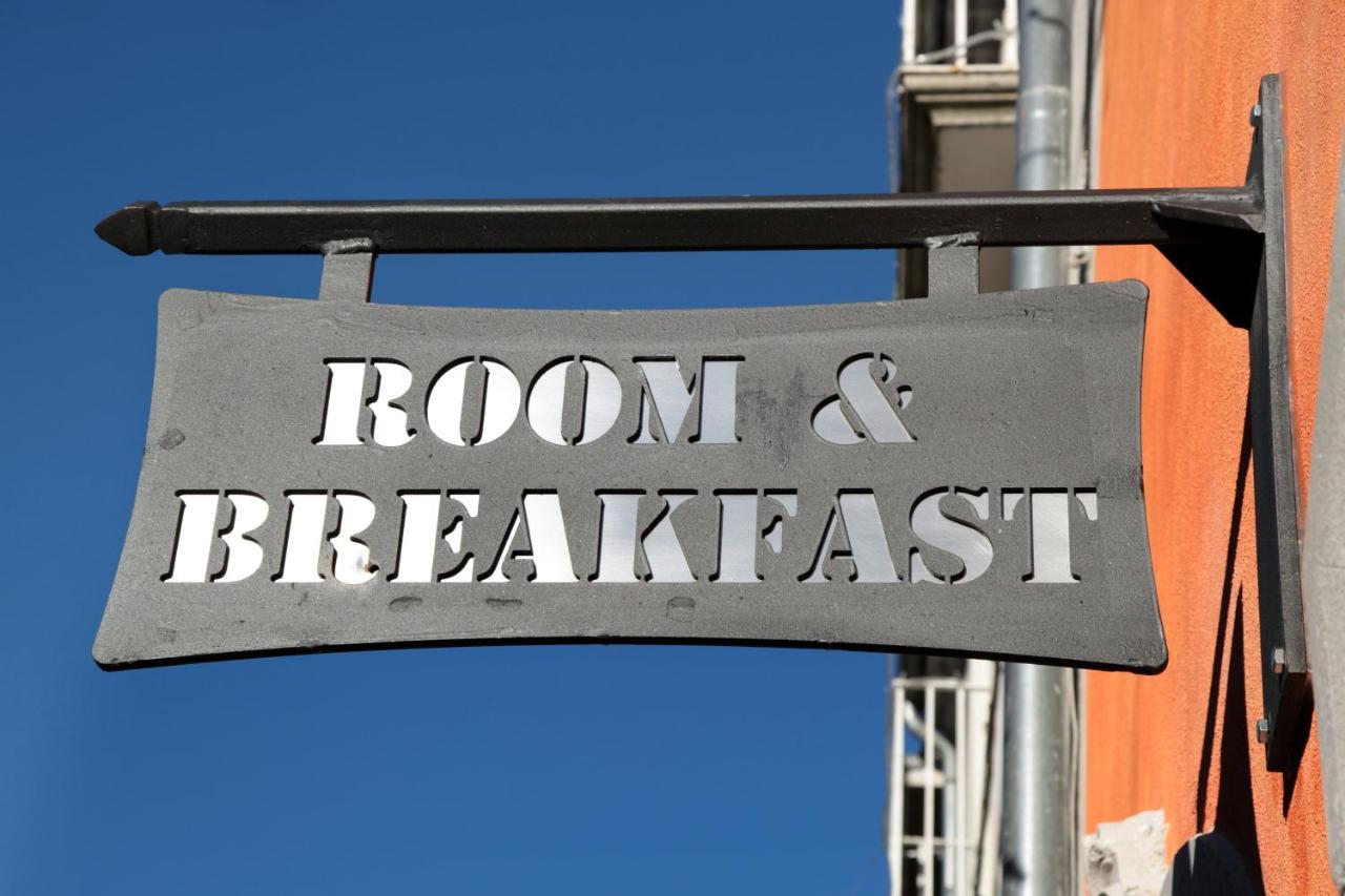 Room And Breakfast Luciana Sant'Elia A Pianisi Exterior photo