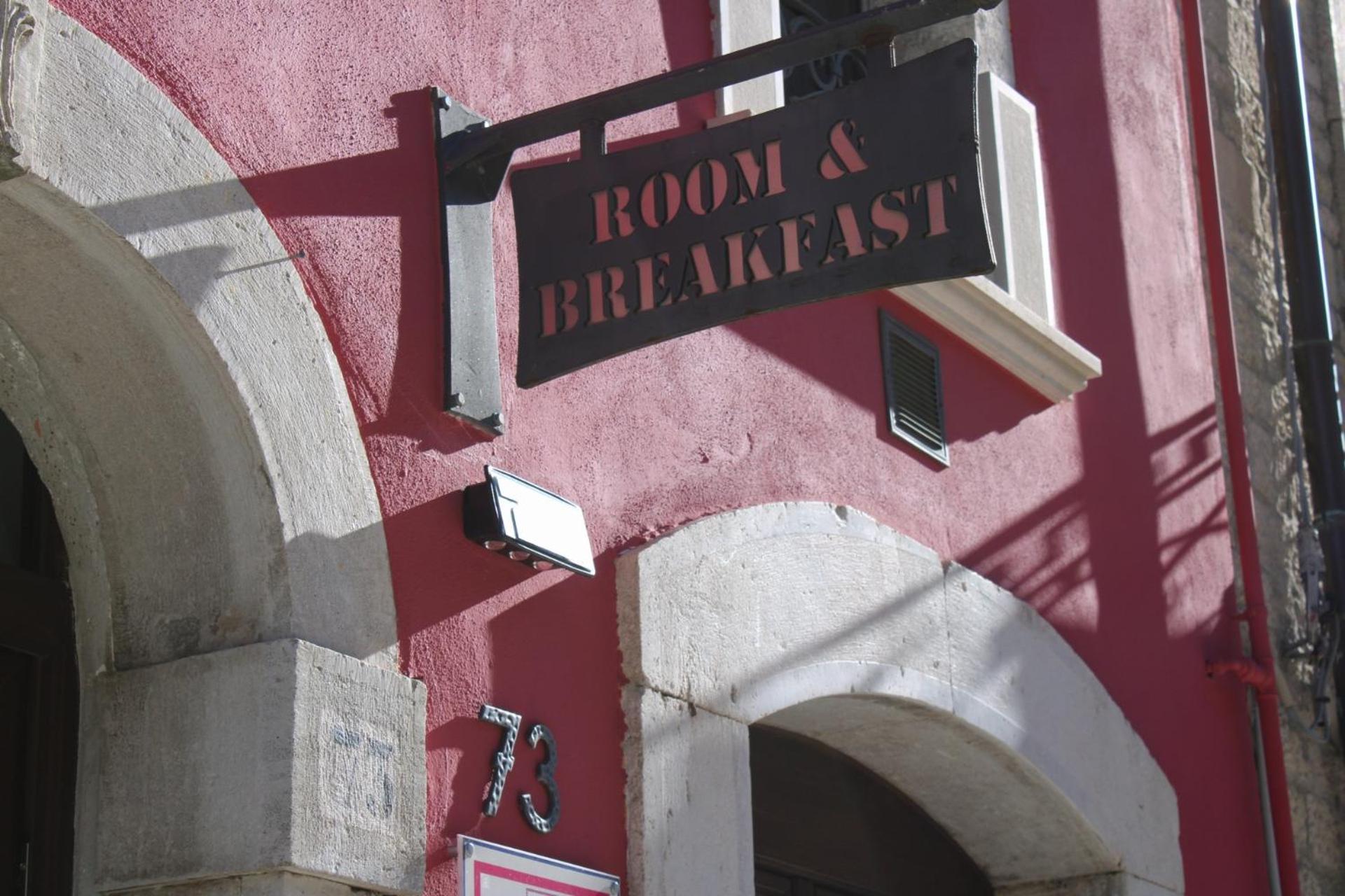 Room And Breakfast Luciana Sant'Elia A Pianisi Exterior photo